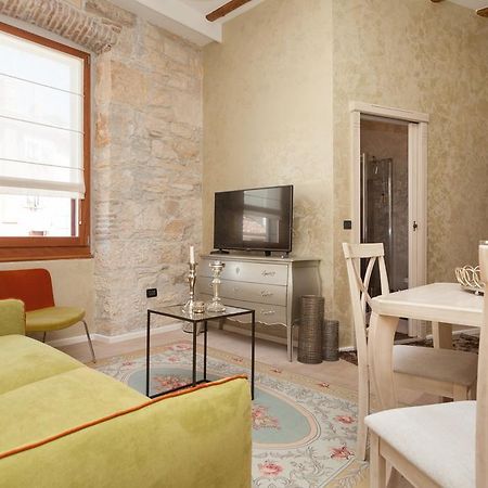 Apartment Lux Rovinj Exteriör bild